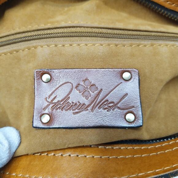 Patricia Nash Poppy Tote Florence Brown Tan Tooled Leather Zipper Tote Bag - Picture 12 of 16